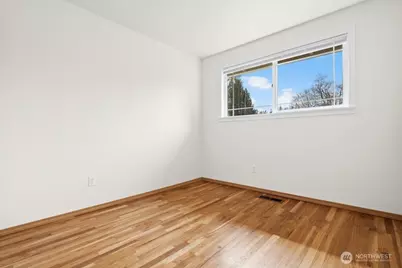 2210 167th Avenue NE, Bellevue, WA 98008 - Photo 16