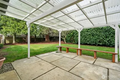 2210 167th Avenue NE, Bellevue, WA 98008 - Photo 20