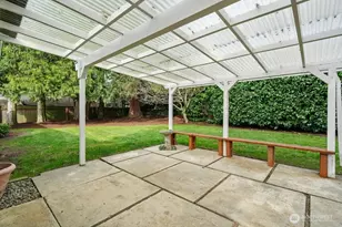 2210 167th Ave NE, Bellevue, WA 98008 - Photo 20