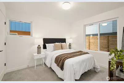 2647 B NW 63rd St, Seattle, WA 98107 - Photo 12
