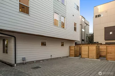 2647 B NW 63rd St, Seattle, WA 98107 - Photo 20