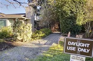 1119 S 249th Pl, Des Moines, WA 98198 - Photo 6