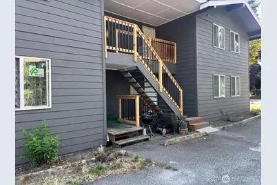 10443 17 Avenue SW, Seattle, WA 98146 - Photo 6