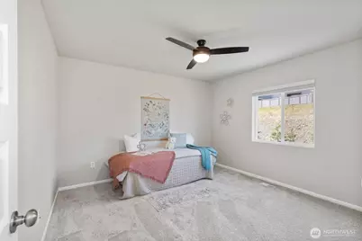 1324 Baker Heights Loop, Bremerton, WA 98312 - Photo 24