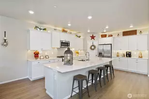 1324 Baker Heights Loop, Bremerton, WA 98312 - Photo 10