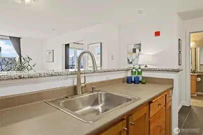 303 23rd Avenue S #304, Seattle, WA 98144 - Photo 6