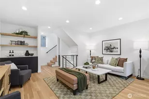 3646 Greenwood Ave N, Seattle, WA 98103 - Photo 6