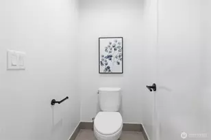 3646 Greenwood Ave N, Seattle, WA 98103 - Photo 28