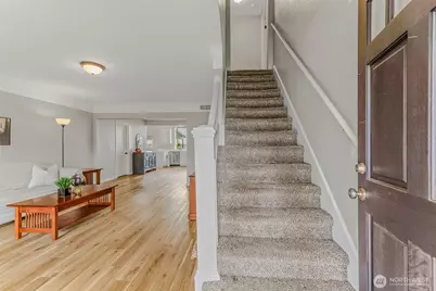 116 NE James Street, Camas, WA 98607 - Photo 4