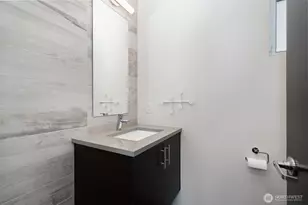 4262 Linden Ave N, Seattle, WA 98103 - Photo 12