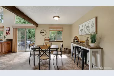 17621 157th Avenue SE, Renton, WA 98058 - Photo 16