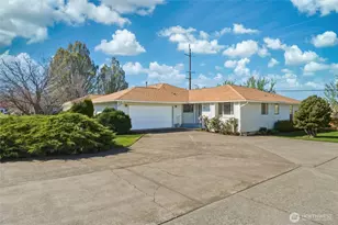 807 SE Sentry Dr, College Place, WA 99324 - Photo 1