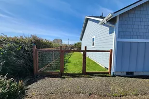 1269 Storm King Ave SW, Ocean Shores, WA 98569 - Photo 32