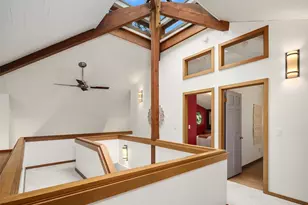 12210 NE 39th St, Bellevue, WA 98005 - Photo 16