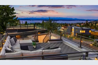 6710 36th Avenue SW #B, Seattle, WA 98126 - Photo 2