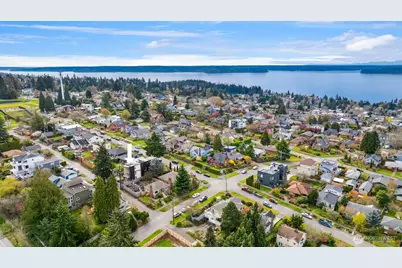 6710 36th Avenue SW #B, Seattle, WA 98126 - Photo 28