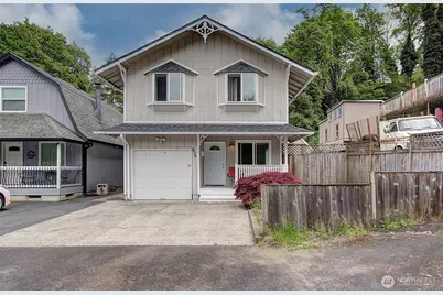 616 N 4th Avenue, Kelso, WA 98626 - Photo 1