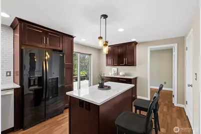 1511 24th Street Pl SE, Puyallup, WA 98372 - Photo 10