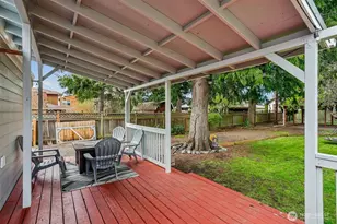 950 SE 4th Ave, Oak Harbor, WA 98277 - Photo 18