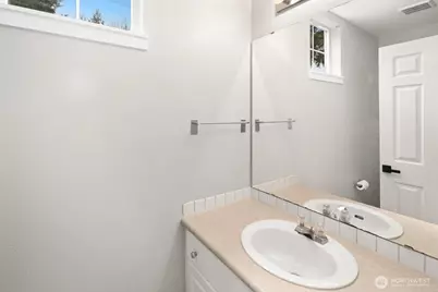 9610 179th Place NE #4, Redmond, WA 98052 - Photo 22