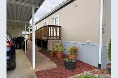 1260 SE Carl Pickle Drive Spc#80, Port Orchard, WA 98366 - Photo 2