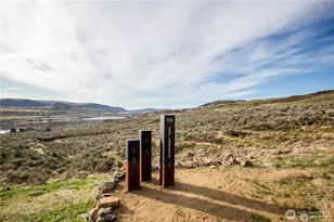 671 Ravens Home Ln, Malaga, WA 98828 - Photo 36