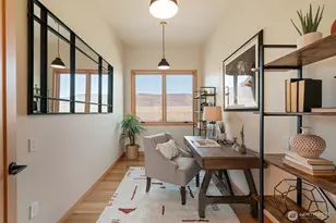 671 Ravens Home Ln, Malaga, WA 98828 - Photo 14