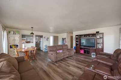 206 208 Beale Avenue, Moses Lake, WA 98837 - Photo 14