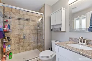 17704 Robinhood Ln, Snohomish, WA 98290 - Photo 16