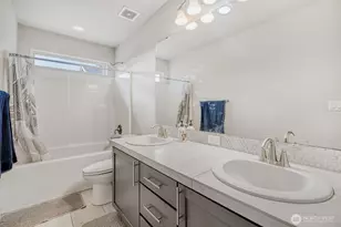 12482 SE 301st Pl, Auburn, WA 98092 - Photo 18