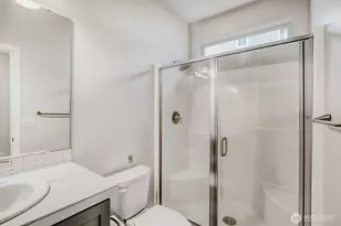 12482 SE 301st Pl, Auburn, WA 98092 - Photo 16