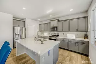 12482 SE 301st Pl, Auburn, WA 98092 - Photo 8