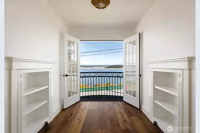 1649 Scenic Heights Road, Oak Harbor, WA 98277 - Photo 32