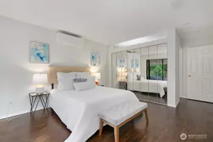 7930 SE 34th St, Mercer Island, WA 98040 - Photo 14