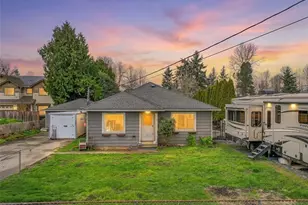 11324 Waller Rd E, Tacoma, WA 98446 - Photo 14