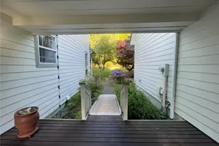 8456 Landing Ln SE, Port Orchard, WA 98367 - Photo 34
