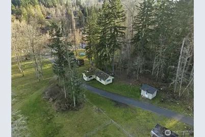 34315 Tanwax Drive E, Eatonville, WA 98328 - Photo 12