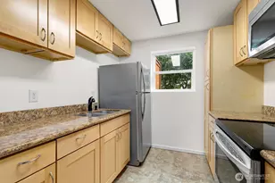 19857 25th Ave NE, Shoreline, WA 98155 - Photo 10