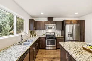 11236 241st Pl NE, Redmond, WA 98053 - Photo 12