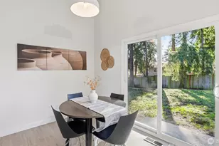 12227 NE 137th Pl, Kirkland, WA 98034 - Photo 12