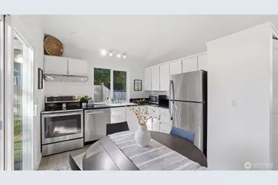 12227 NE 137th Place, Kirkland, WA 98034 - Photo 10