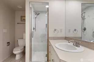 2400 8th Ave N, Seattle, WA 98109 - Photo 26