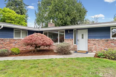 5918 128th Avenue SE, Bellevue, WA 98006 - Photo 2