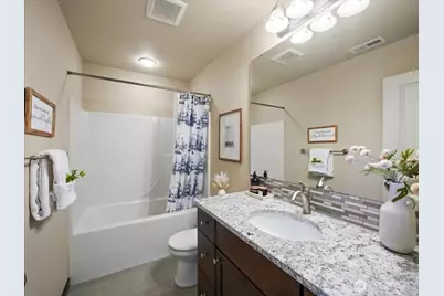 21000 61st Avenue W, Lynnwood, WA 98036 - Photo 28