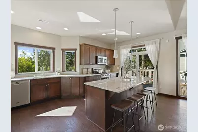 21000 61st Avenue W, Lynnwood, WA 98036 - Photo 8