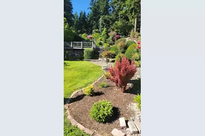 7615 NE Champagne Point Place, Kirkland, WA 98034 - Photo 14