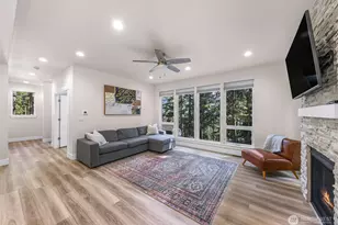 28 Hillside Place, Bellingham, WA 98229 - Photo 12