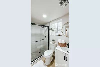 17757 10th Avenue S, Burien, WA 98148 - Photo 16