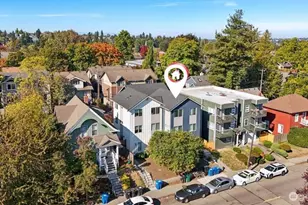 5257 Brooklyn Ave NE, Seattle, WA 98105 - Photo 2