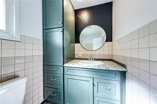 2016 W 10th St, Port Angeles, WA 98363 - Photo 18